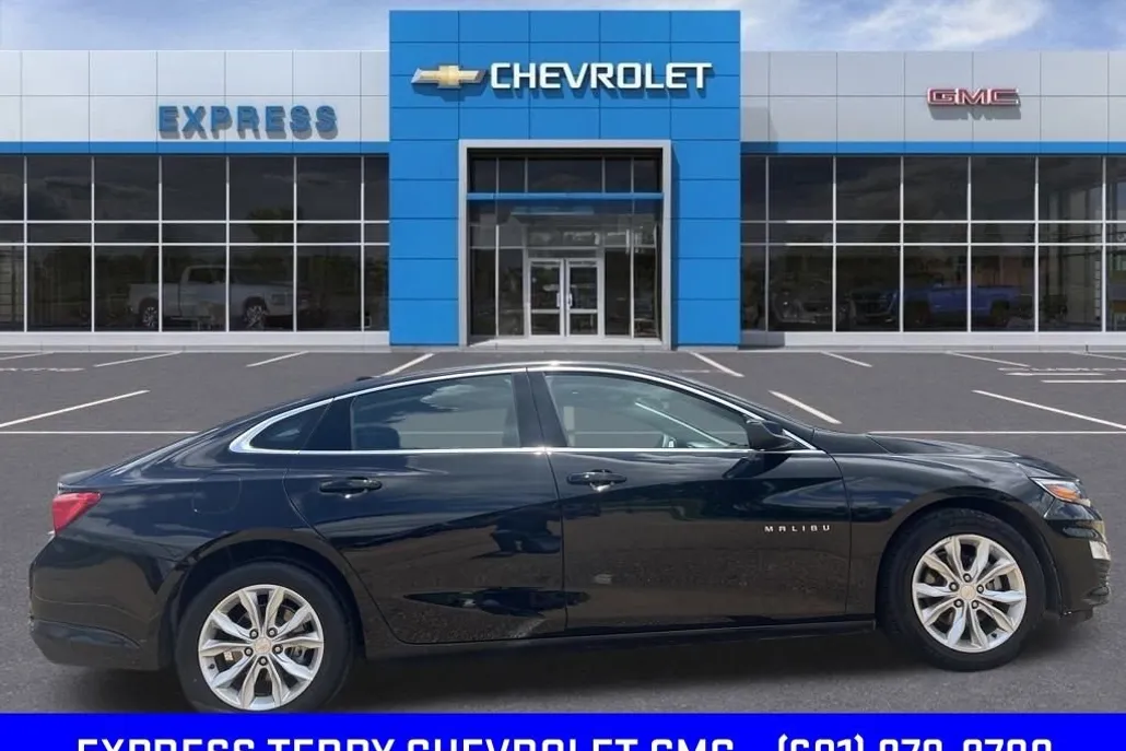 2023 Chevrolet Malibu 1LT photo 1