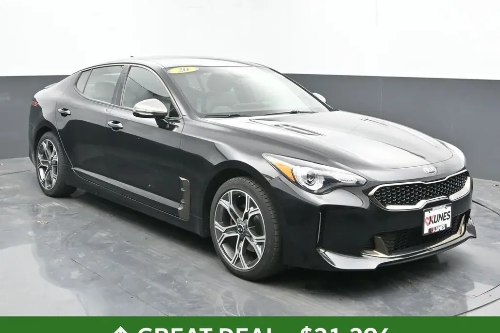 2020 Kia Stinger GT-Line photo 1