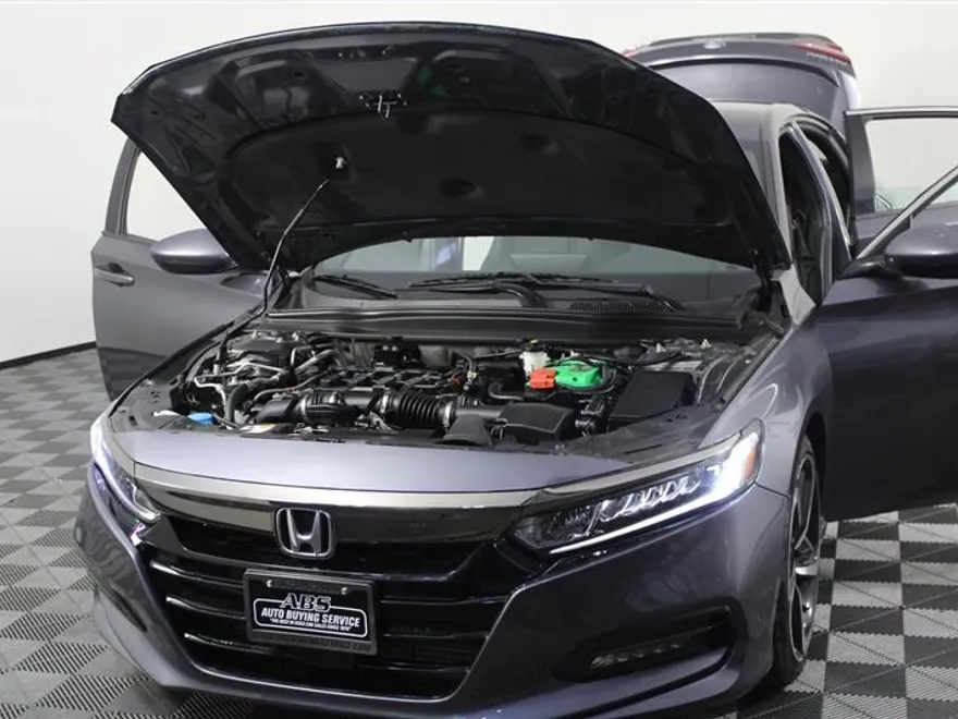 2019 Honda Accord Sport 1.5T photo 1