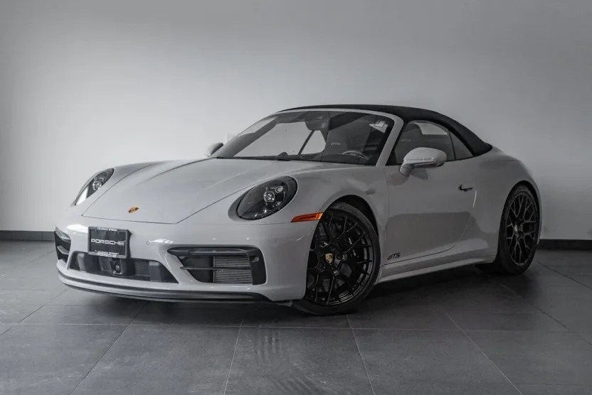 2024 Porsche 911 GTS photo 1
