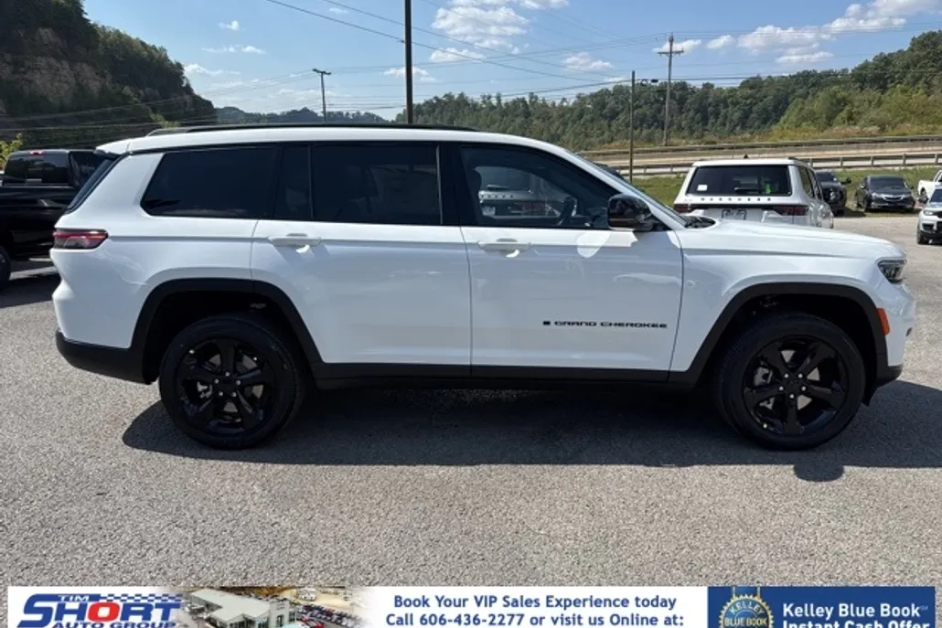2025 Jeep Grand Cherokee Altitude X photo 1