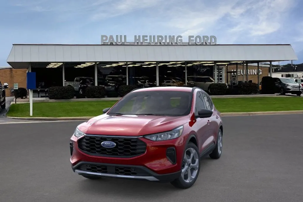 2025 Ford Escape ST-Line photo 1
