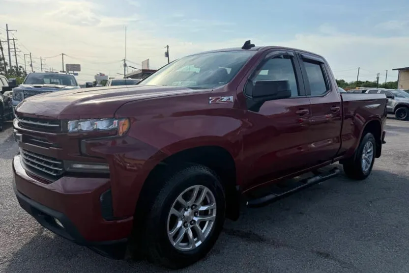 2019 Chevrolet Silverado 1500 RST photo 1