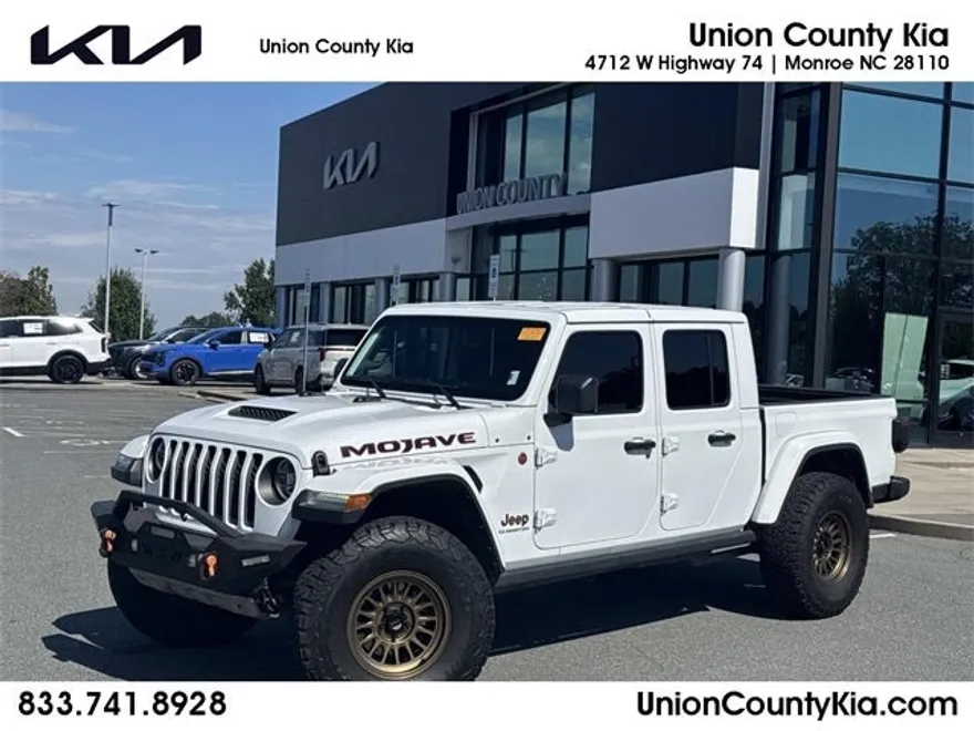 2022 Jeep Gladiator Mojave photo 1
