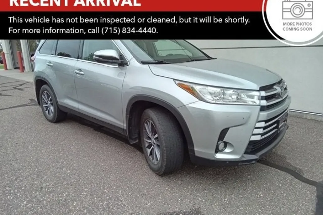 2019 Toyota Highlander XLE photo 1
