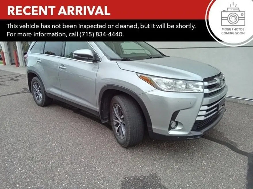 2019 Toyota Highlander XLE photo 1