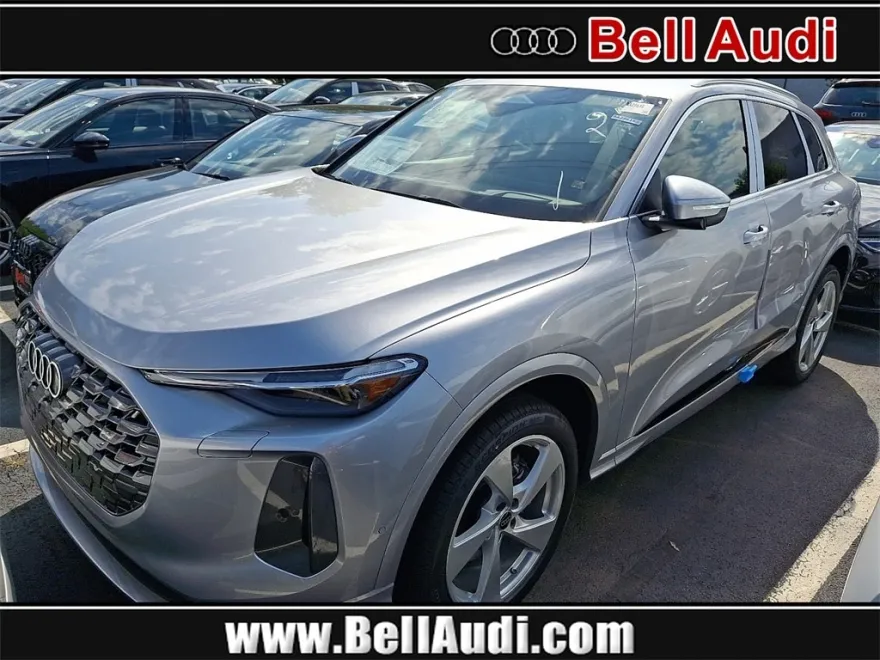 2025 Audi Q5 2.0T Premium Plus photo 1