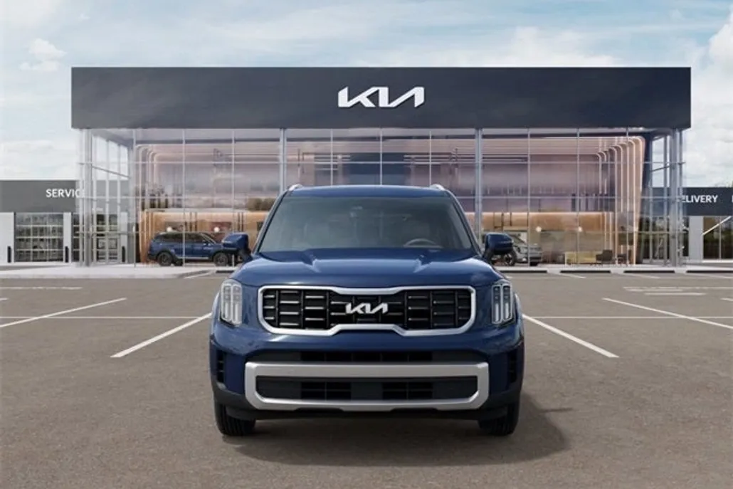 2025 Kia Telluride S photo 1