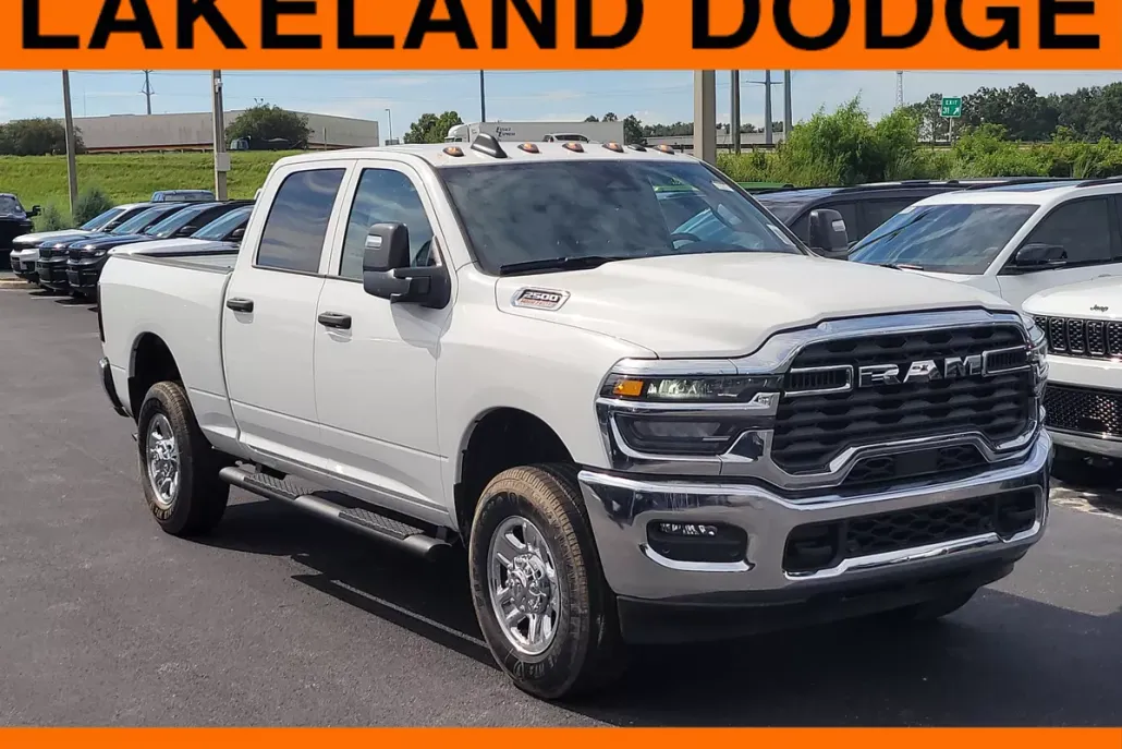 2025 Ram 2500 Tradesman photo 1