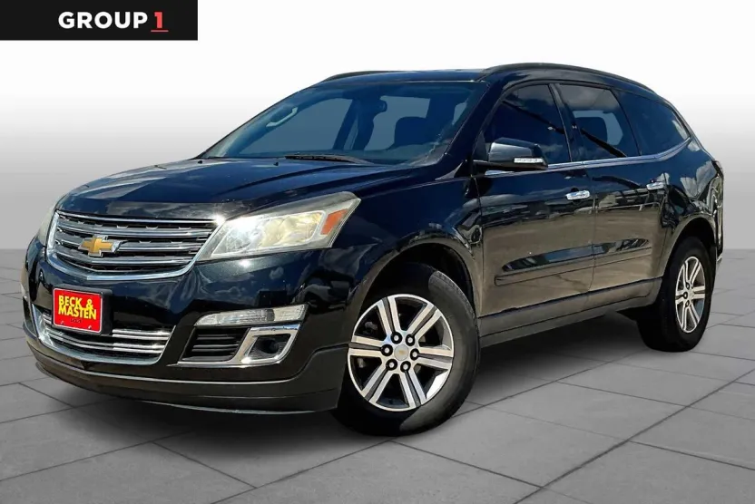 2015 Chevrolet Traverse 2LT photo 1