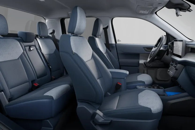 2025 Ford Maverick XLT photo 1