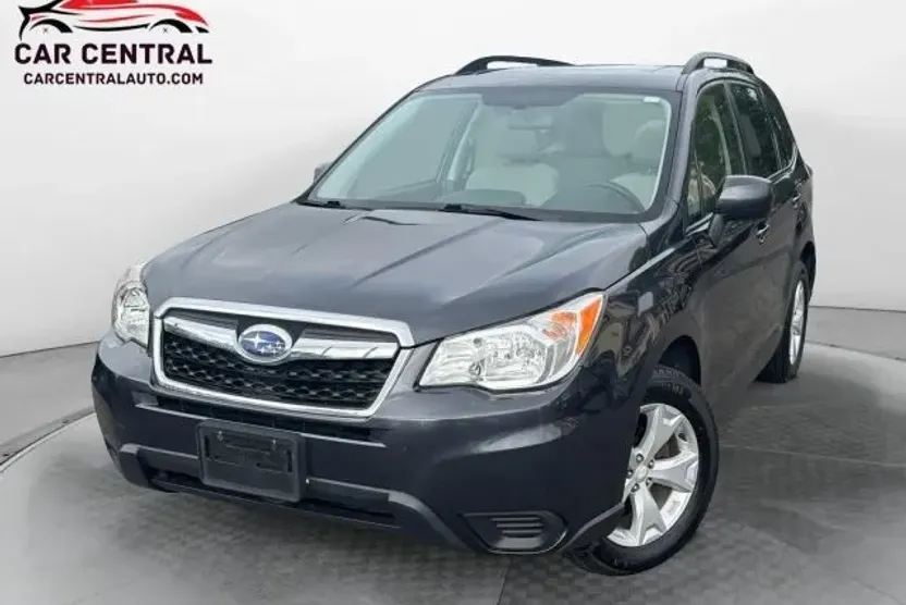 2016 Subaru Forester 2.5i Premium photo 1