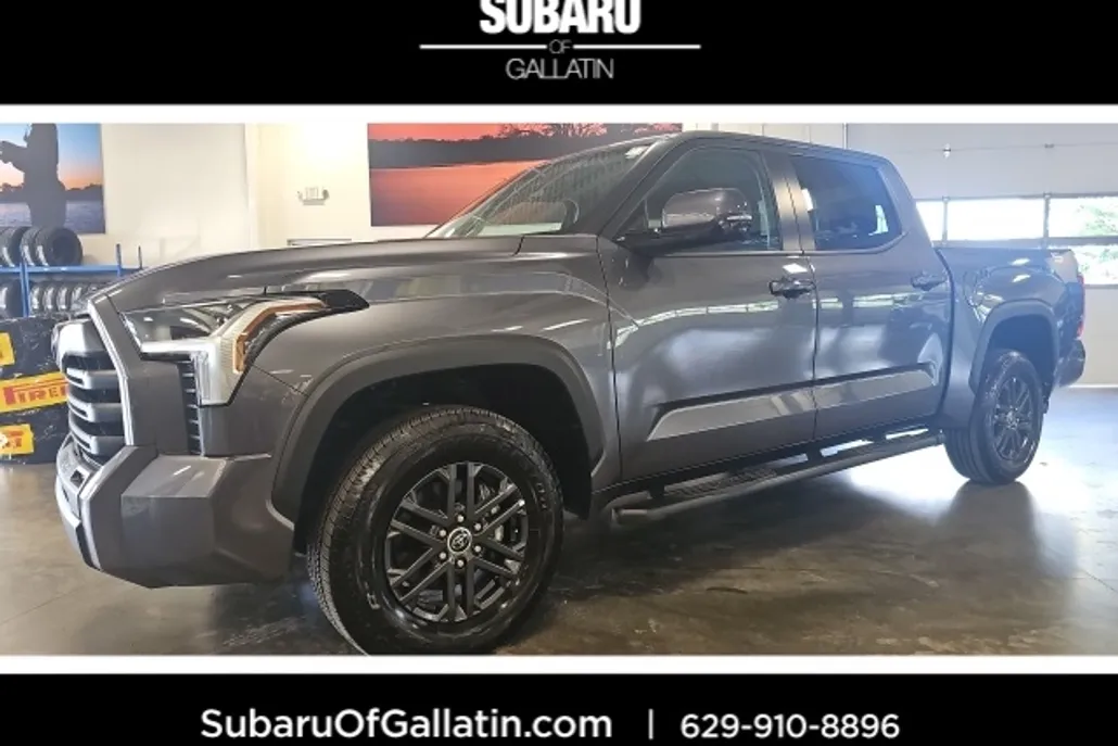 2024 Toyota Tundra SR5 photo 1