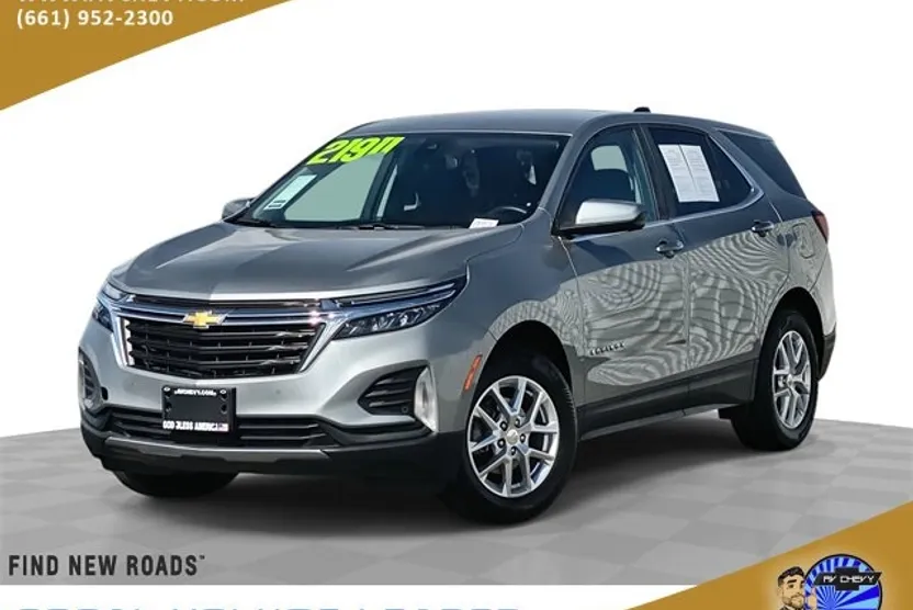 2024 Chevrolet Equinox LT photo 1