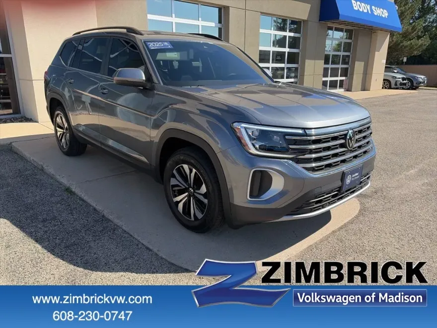 2025 Volkswagen Atlas SE photo 1