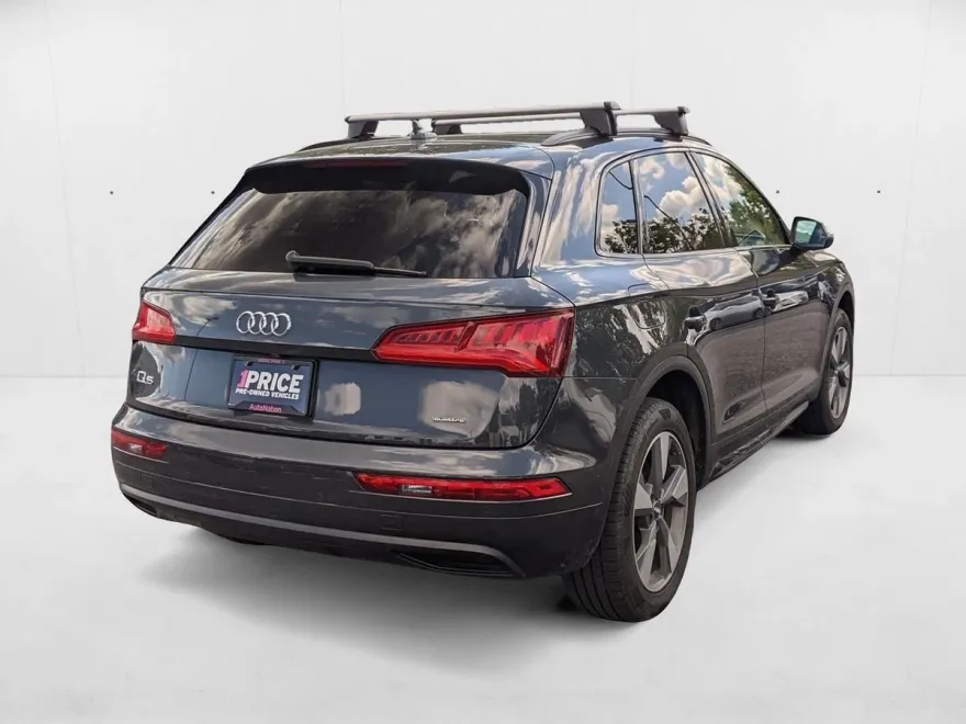 2020 Audi Q5 Premium 45 TFSI photo 1