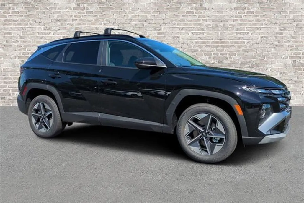 2026 Hyundai Tucson SEL photo 1