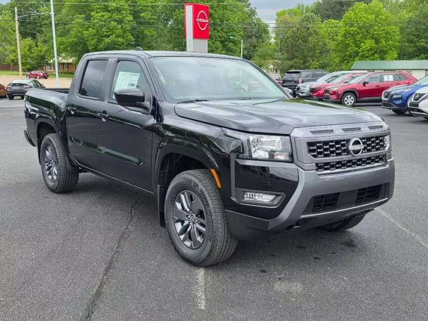 2025 Nissan Frontier SV photo 1