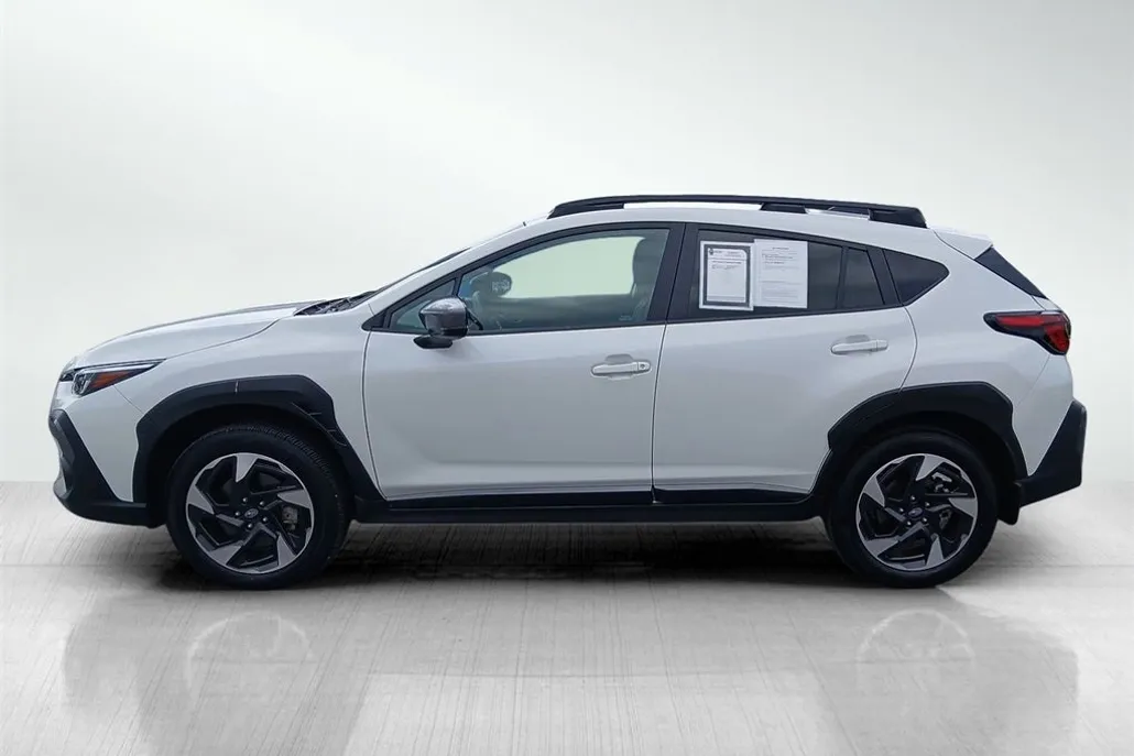 2024 Subaru Crosstrek Limited photo 1