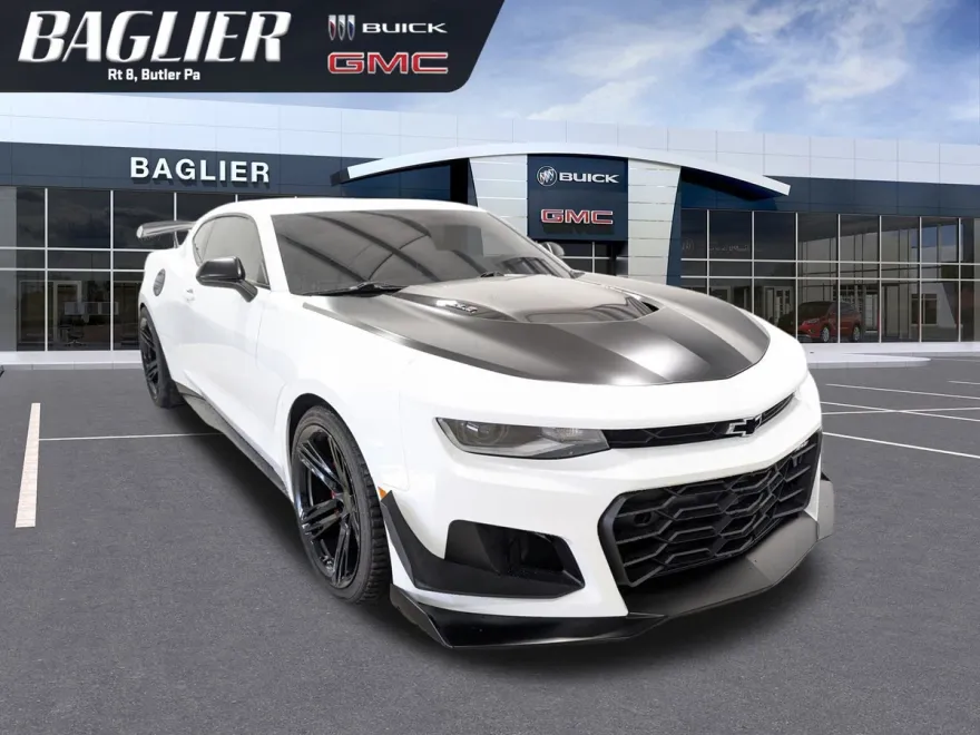 2018 Chevrolet Camaro ZL1 photo 1