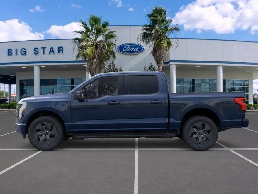 2025 Ford F-150 Lightning photo 1