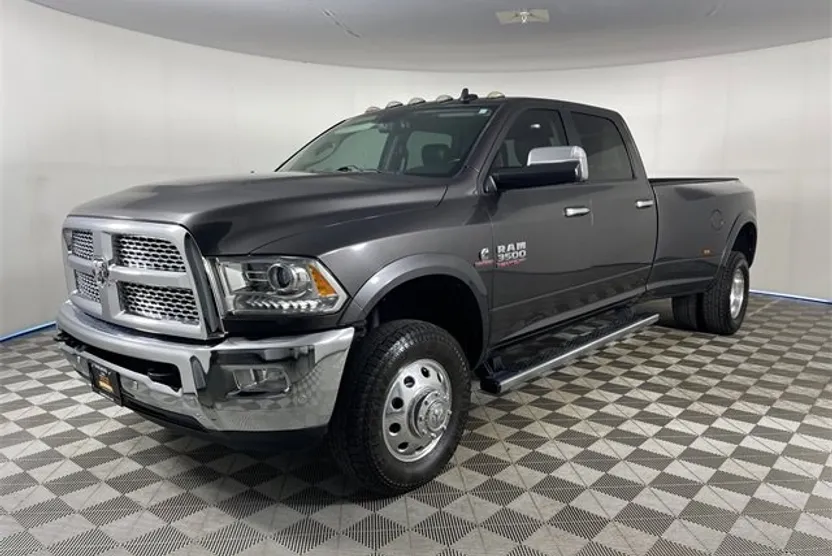 2017 Ram 3500 Laramie photo 1
