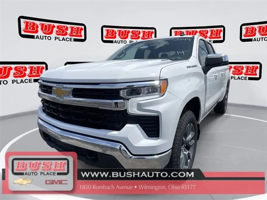 2025 Chevrolet Silverado 1500 LT photo 1