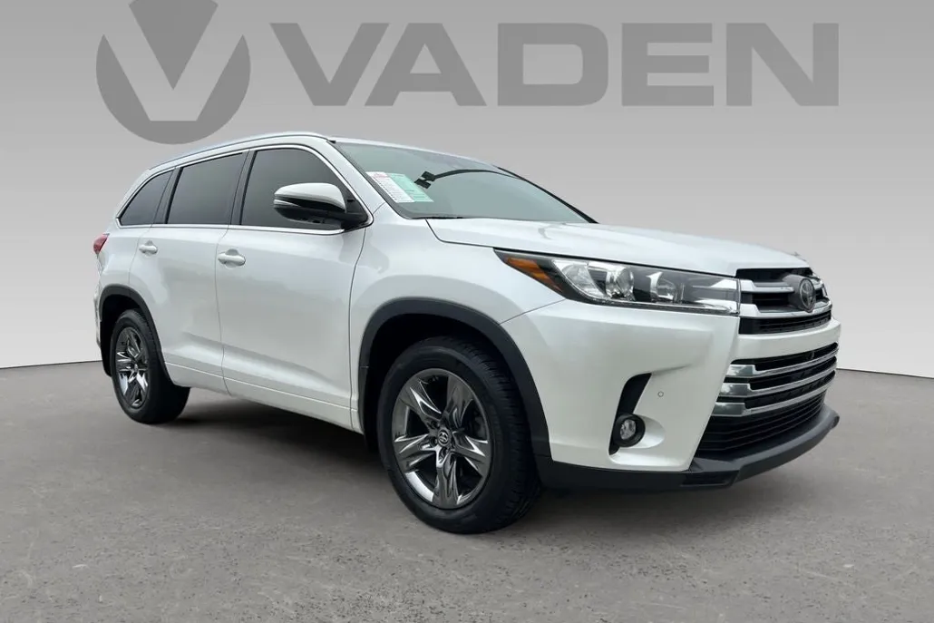 2019 Toyota Highlander Limited Platinum photo 1