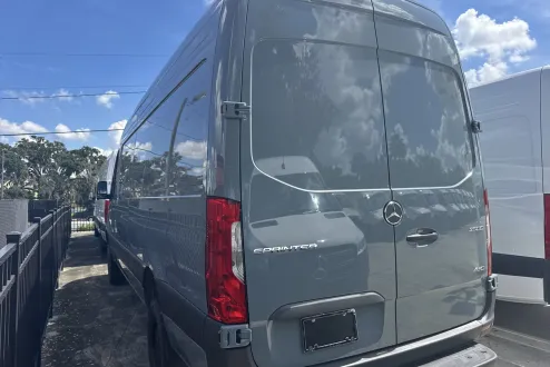 2026 Mercedes Benz Sprinter 2500 photo 3