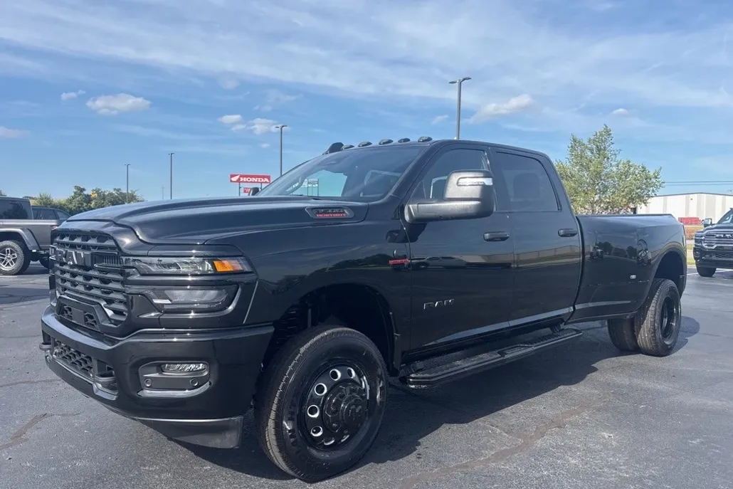 2026 Ram 3500 Big Horn photo 1