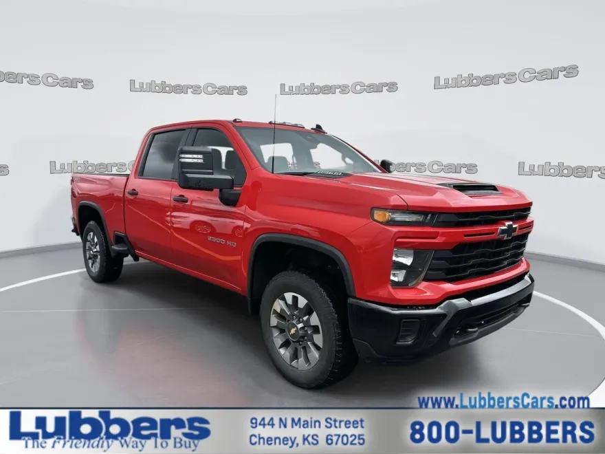 2024 Chevrolet Silverado 2500HD Custom photo 1