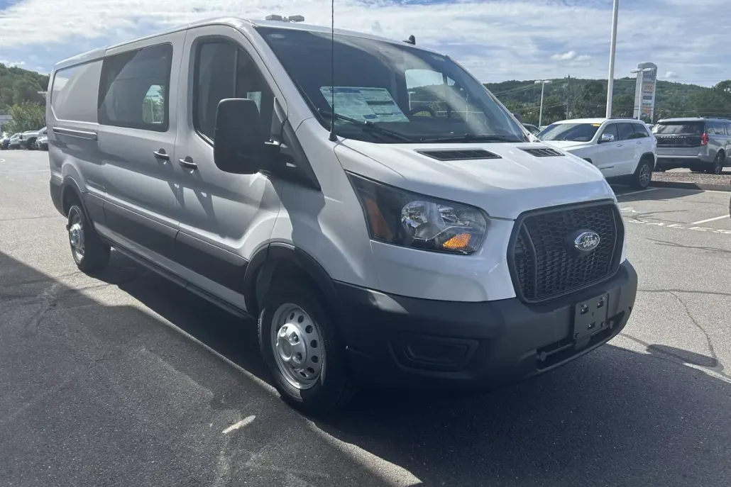 2025 Ford Transit photo 1
