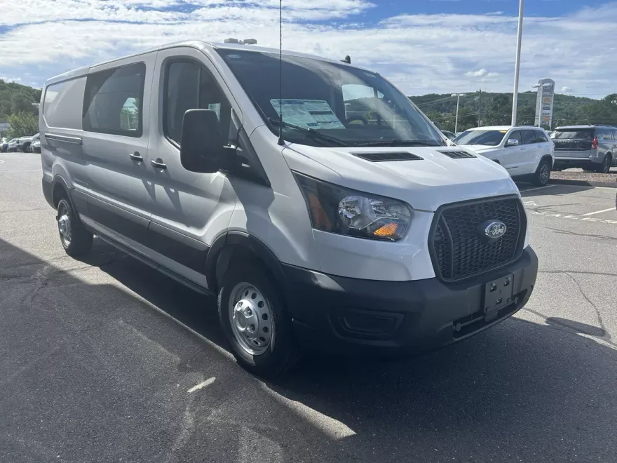 2025 Ford Transit photo 1