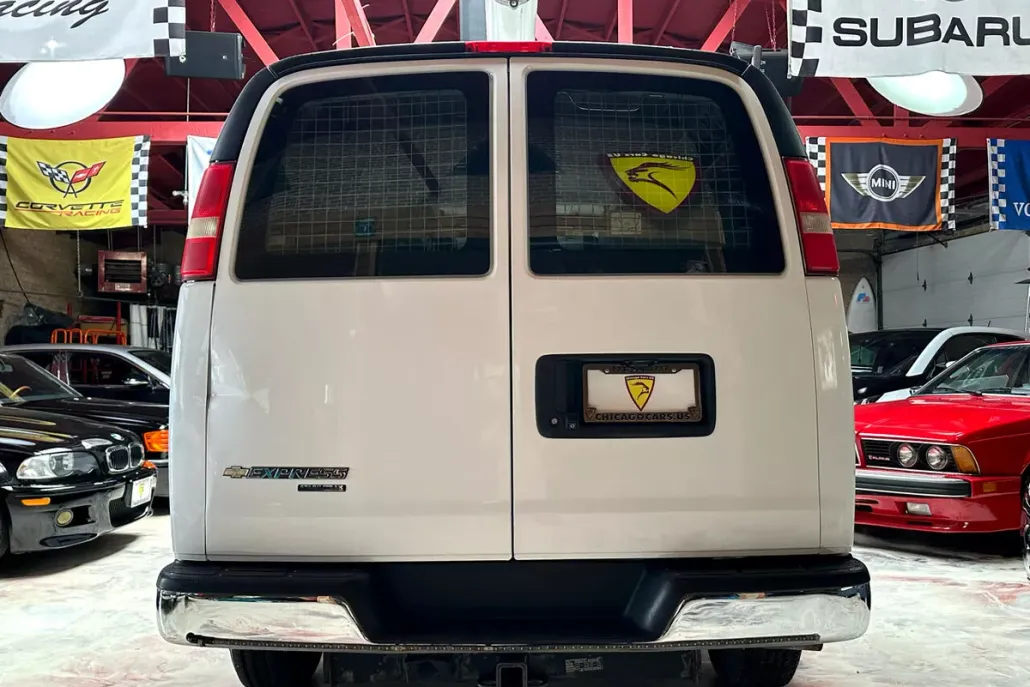 2014 Chevrolet Express 2500 Cargo photo 1