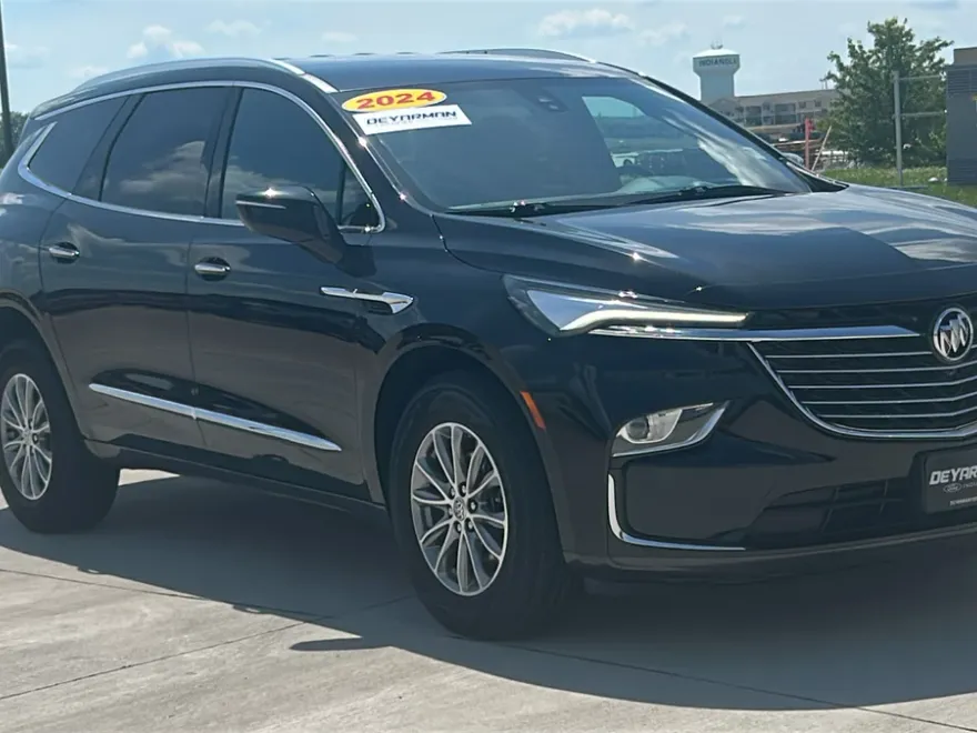 2024 Buick Enclave Premium photo 1