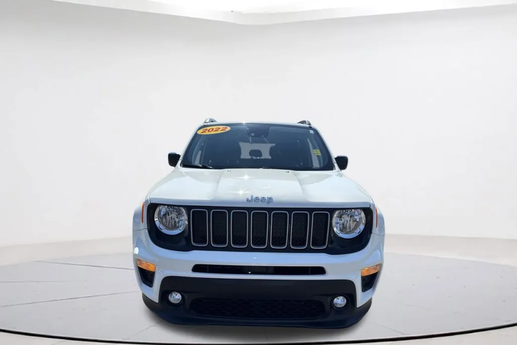 2022 Jeep Renegade Latitude photo 1