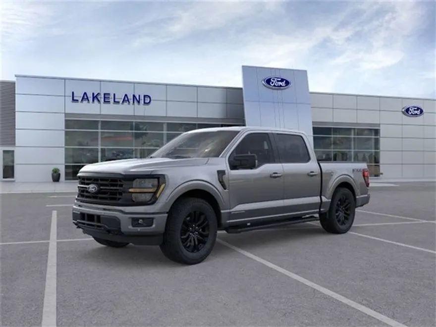 2025 Ford F-150 XLT photo 1