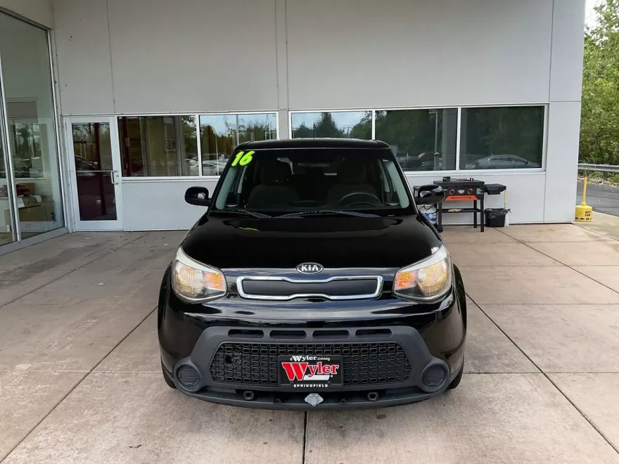 2016 Kia Soul Base photo 1
