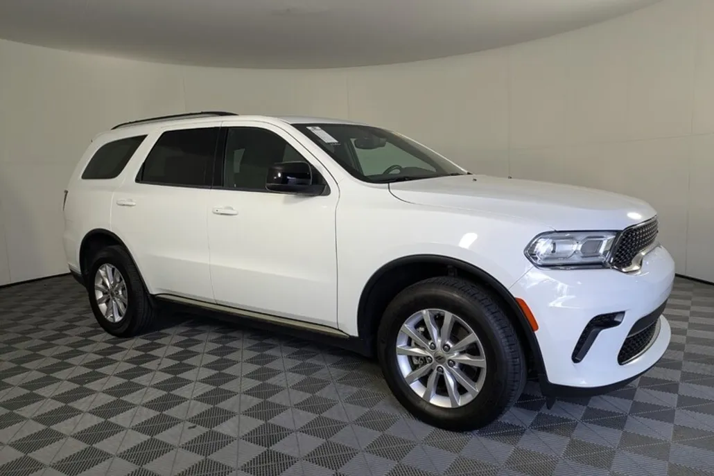 2024 Dodge Durango SXT photo 1