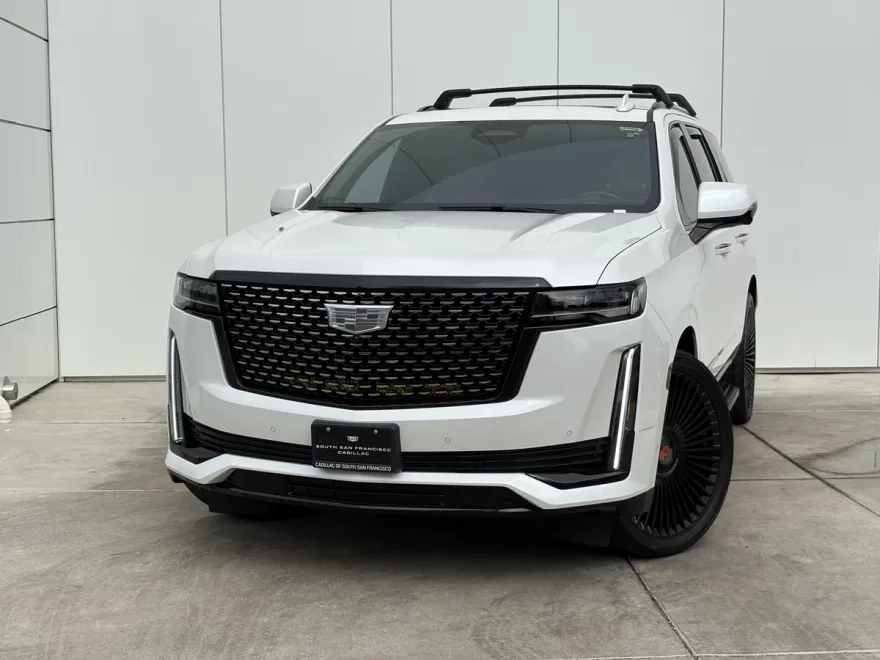 2021 Cadillac Escalade Premium Luxury photo 1