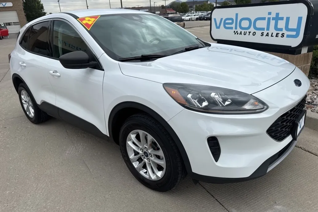 2022 Ford Escape SE photo 1