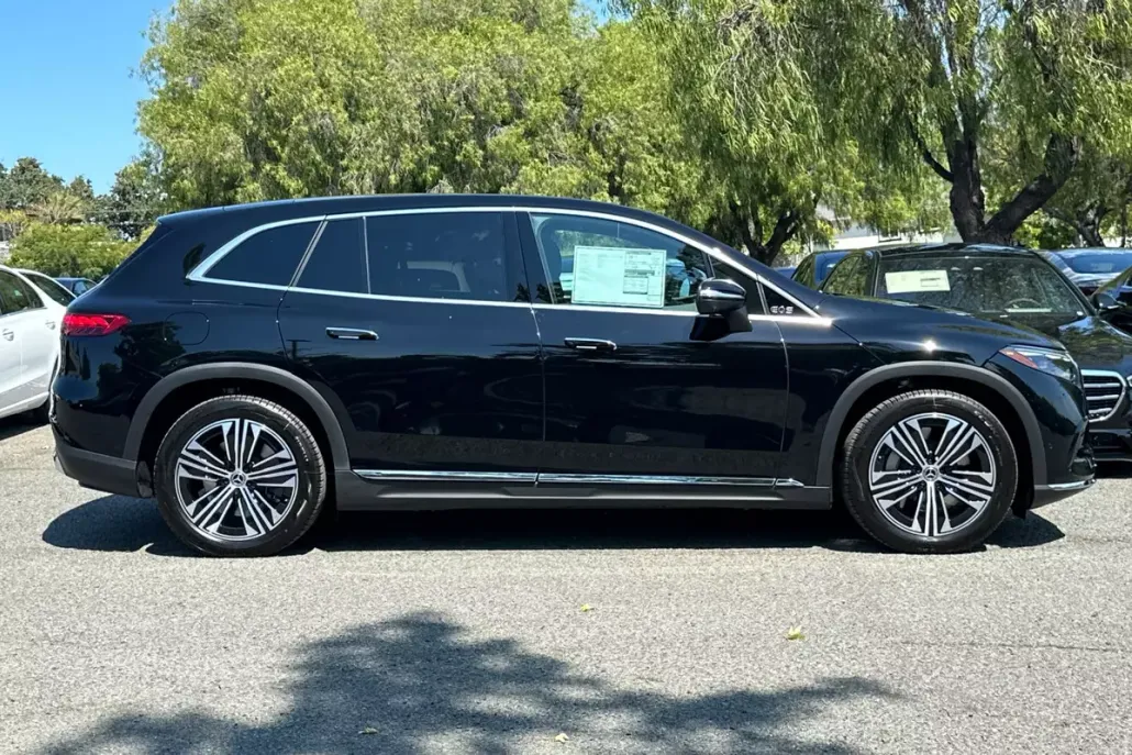 2026 Mercedes Benz 400 450 4MATIC photo 1