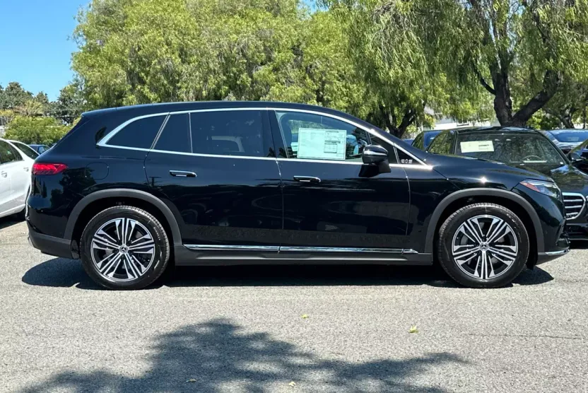 2026 Mercedes Benz 400 450 4MATIC photo 1