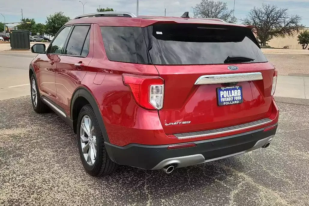 2023 Ford Explorer Limited photo 1