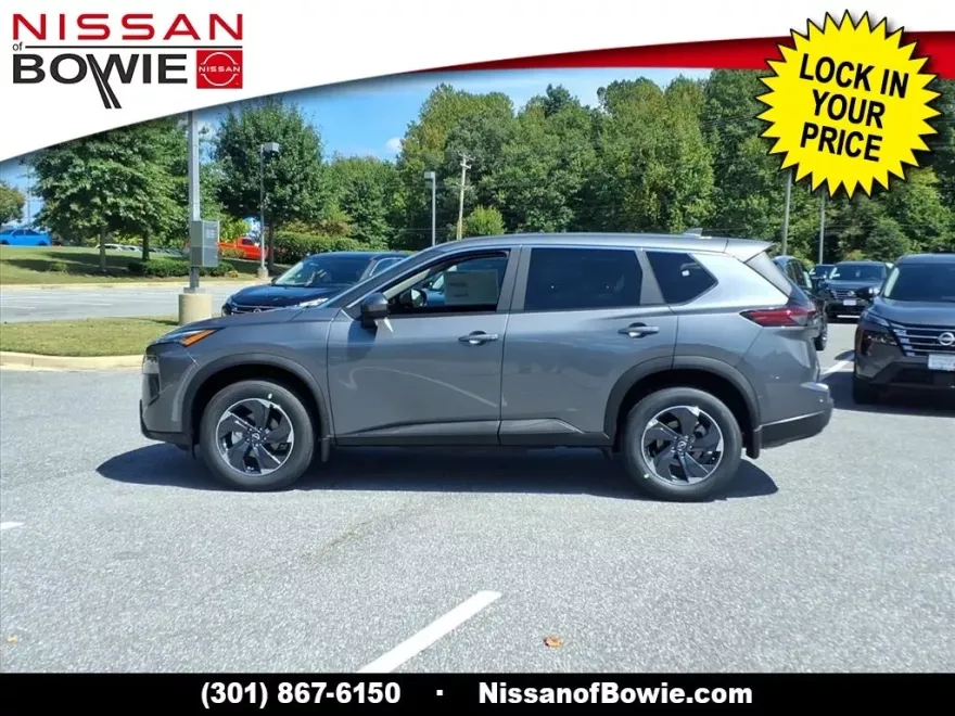 2026 Nissan Rogue SV photo 1