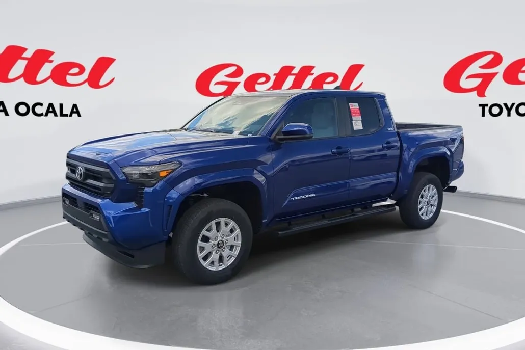 2025 Toyota Tacoma SR5 photo 1