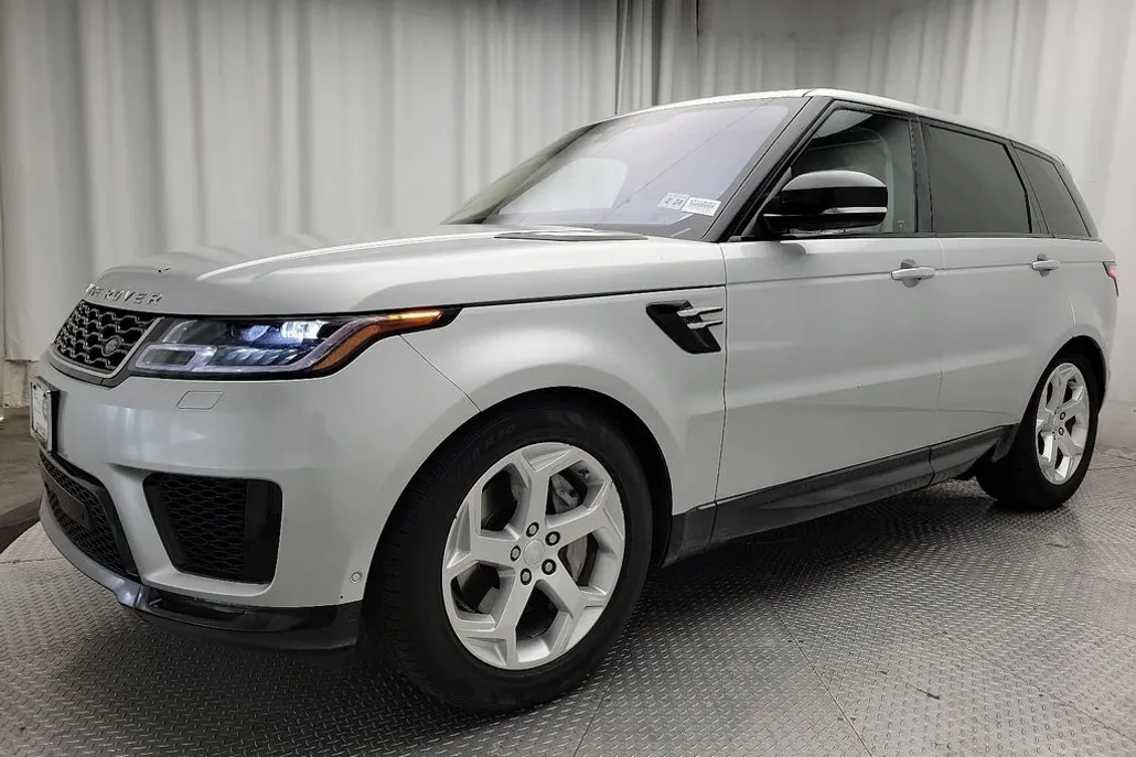 2020 Land Rover Range Rover Sport HSE photo 1
