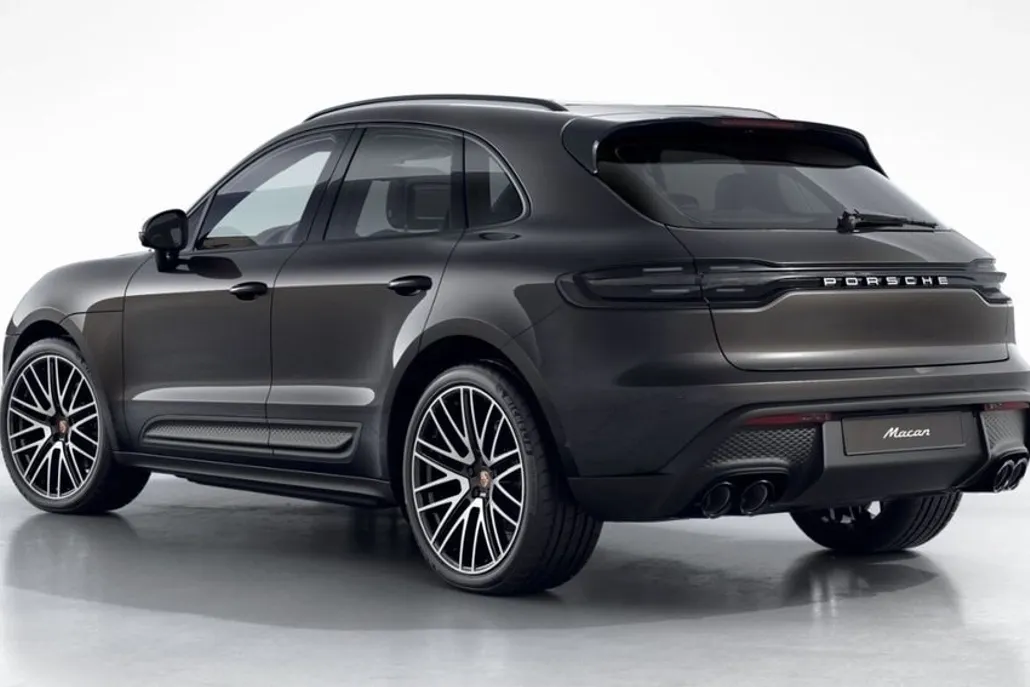 2026 Porsche Macan T photo 1
