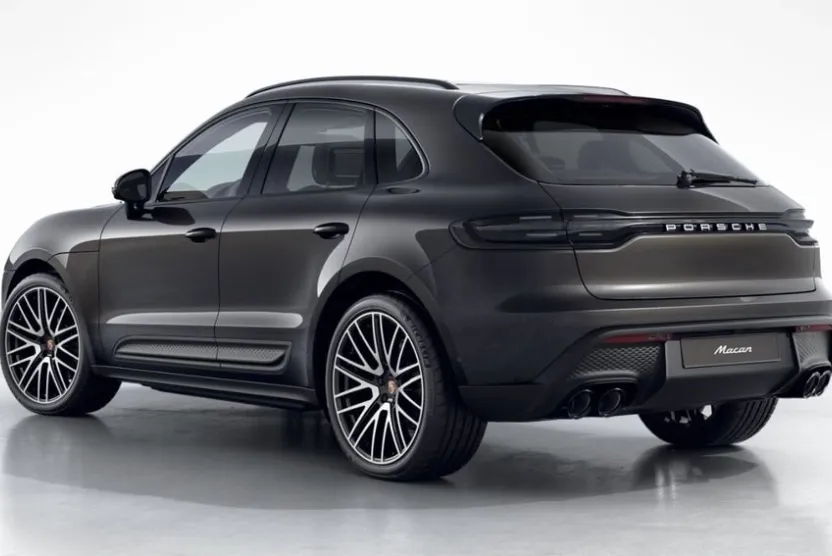 2026 Porsche Macan T photo 1