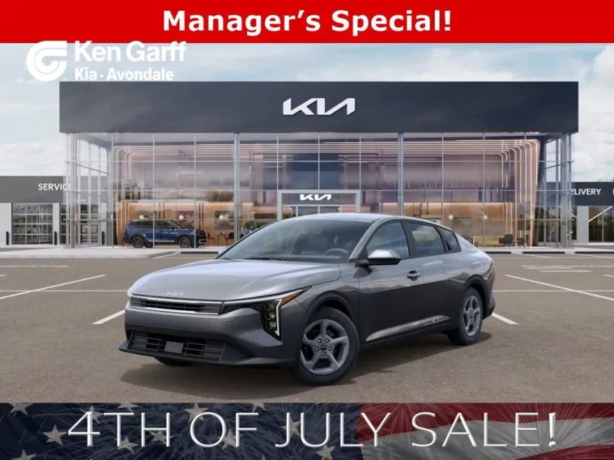 2025 Kia K4 LXS photo 1